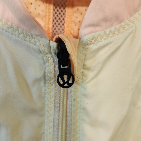 LULULEMON Two to Make it True Reversible Jacket Yellow Size 10 - Picture 2 of 14